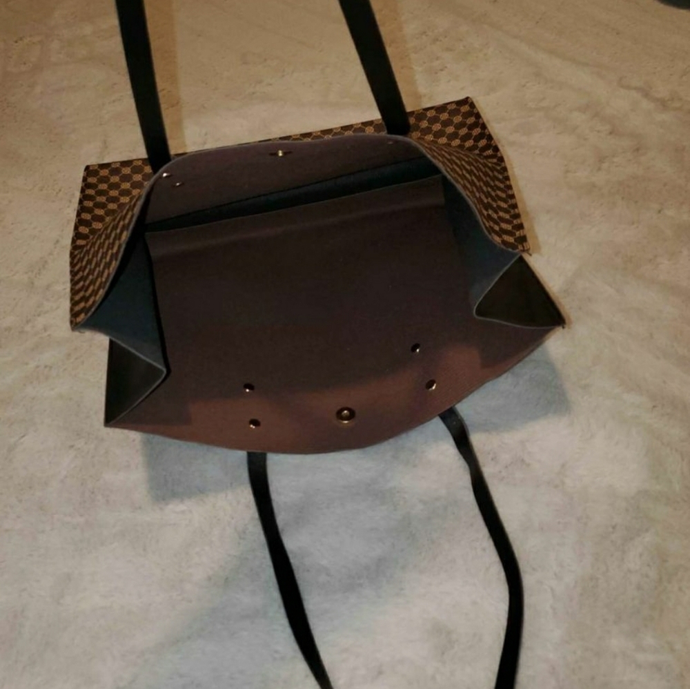 Brand New Purse - Picture 2 of 3